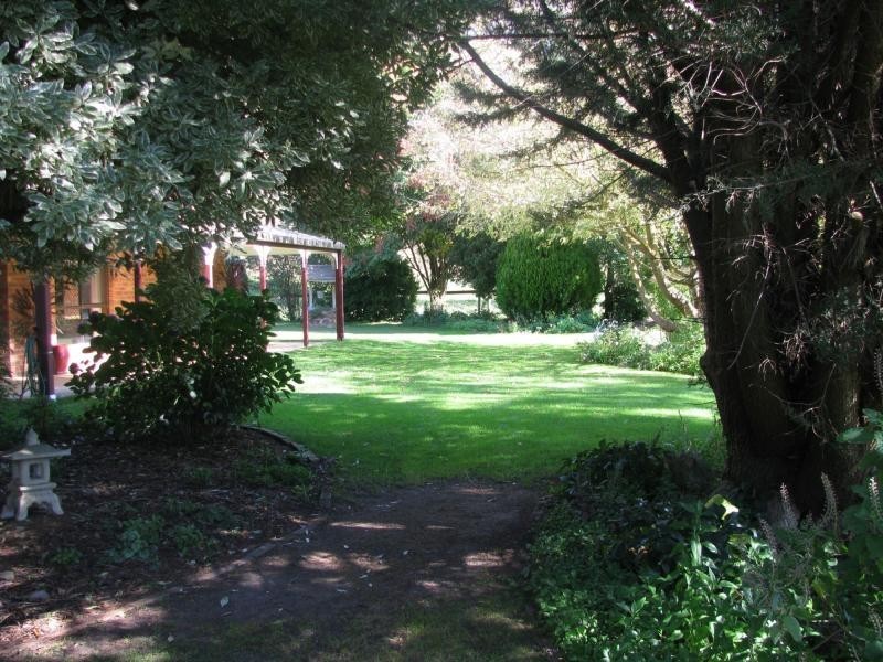 1604 Thowgla Road, Thowgla Valley VIC 3707