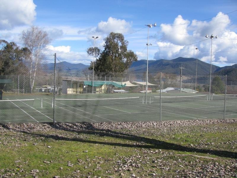 36 Whitehead Street, Khancoban NSW 2642