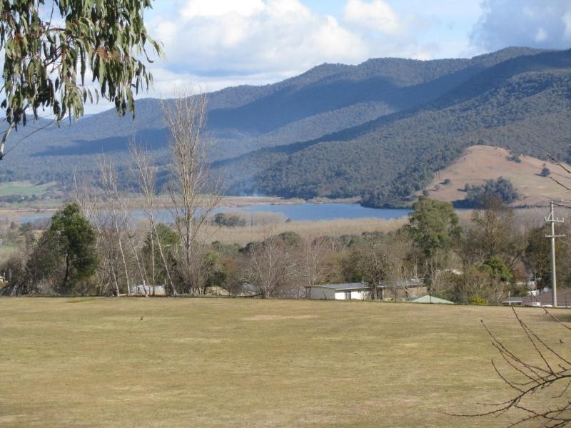 36 Whitehead Street, Khancoban NSW 2642