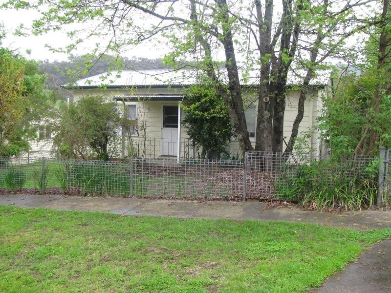 19 Read Street, Khancoban NSW 2642