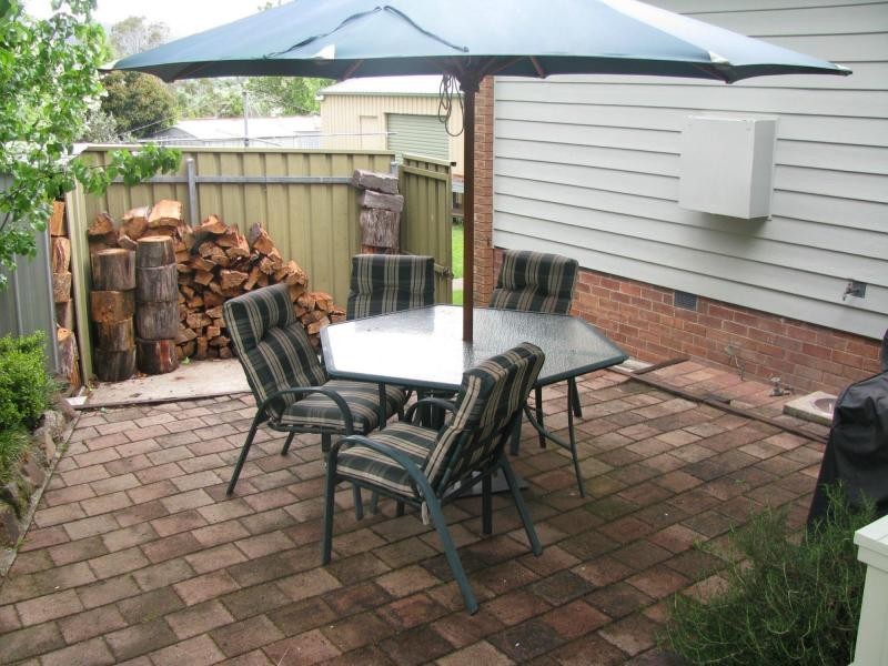 24 Bradney Street, Khancoban NSW 2642