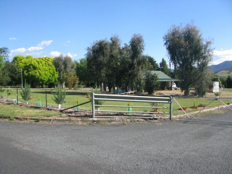 8 Nankervis Street, Khancoban NSW 2642