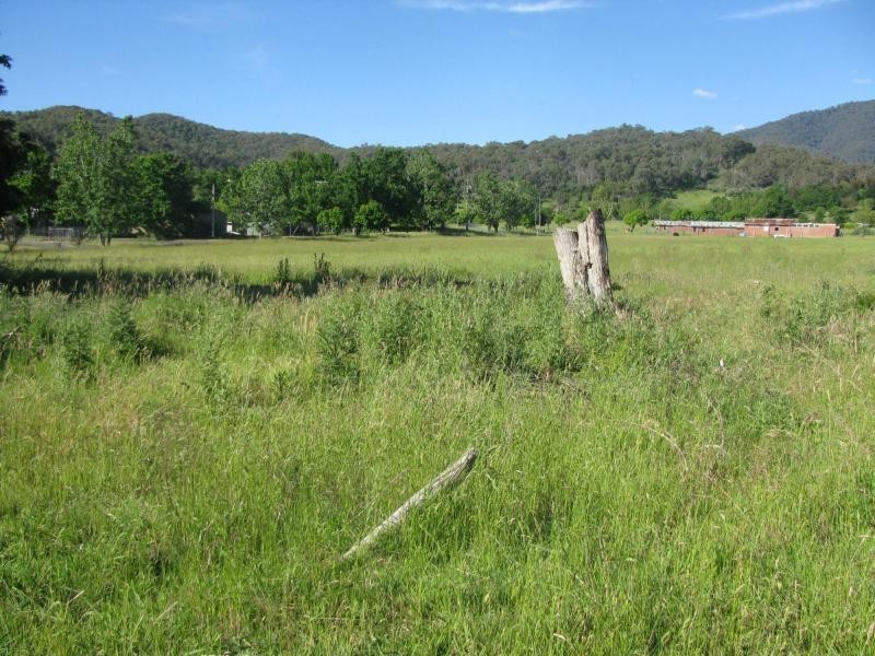 8 Nankervis Street, Khancoban NSW 2642