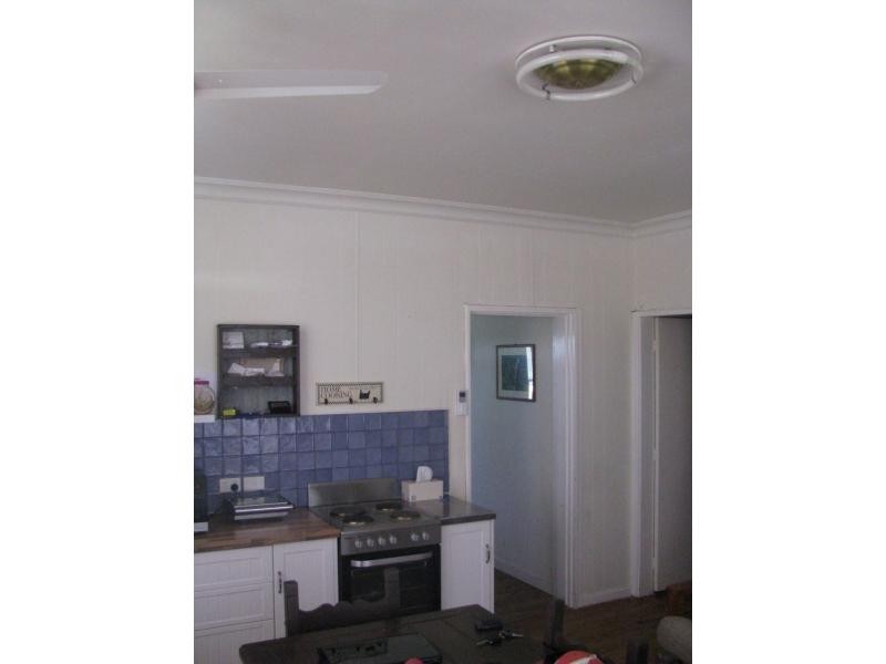 10 Chisholm Street, Khancoban NSW 2642