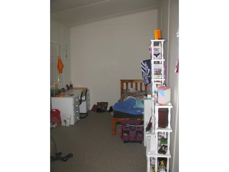 10 Chisholm Street, Khancoban NSW 2642