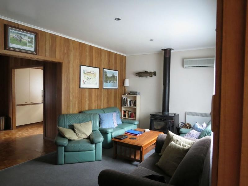 19 Whitehead Street, Khancoban NSW 2642