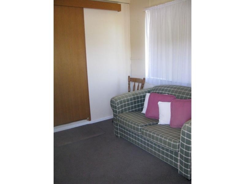 19 Whitehead Street, Khancoban NSW 2642