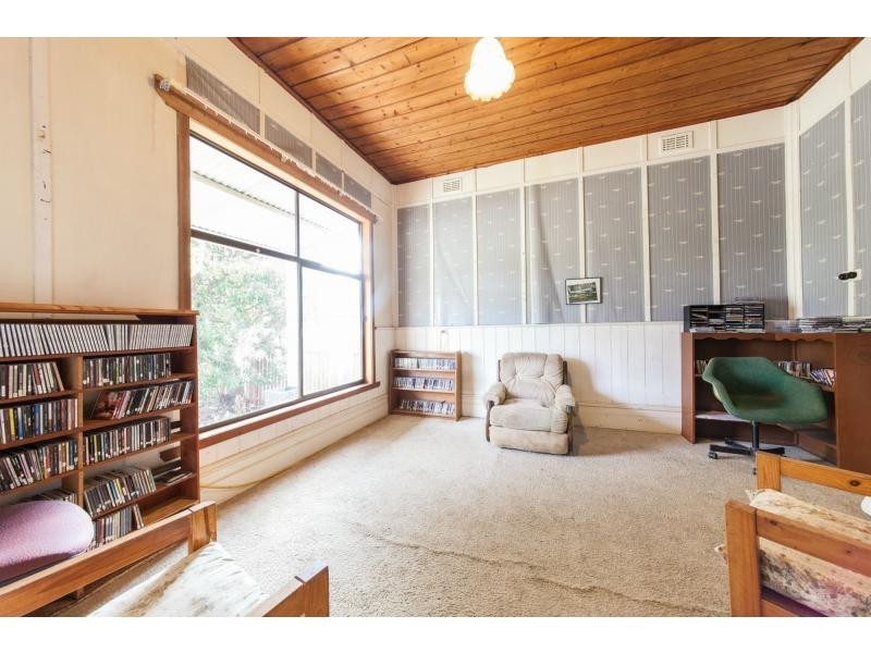 55 Main Street, Walwa VIC 3709