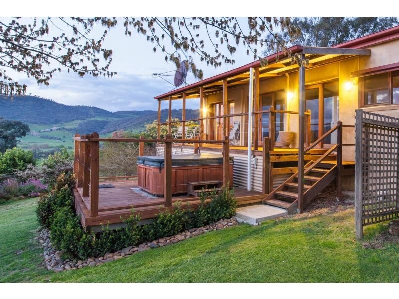 10645 Murray River Road, Tintaldra VIC 3708