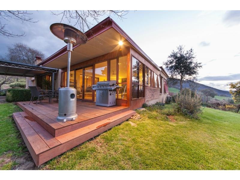 10645 Murray River Road, Tintaldra VIC 3708