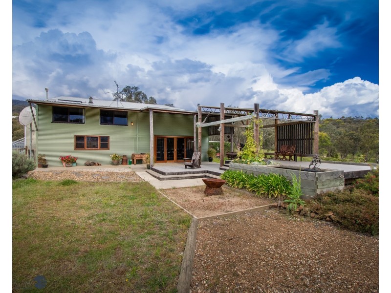 211 Waterfall Farm Road, Khancoban NSW 2642