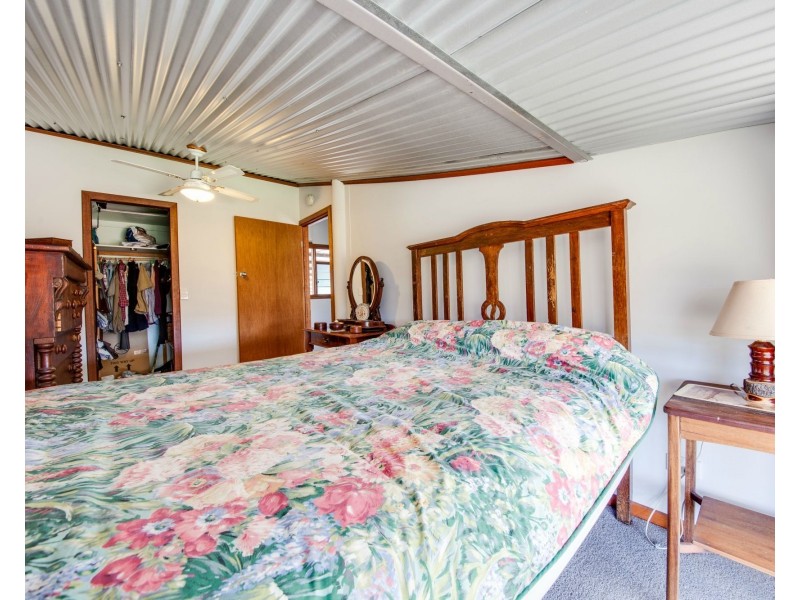 211 Waterfall Farm Road, Khancoban NSW 2642