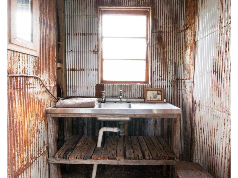211 Waterfall Farm Road, Khancoban NSW 2642