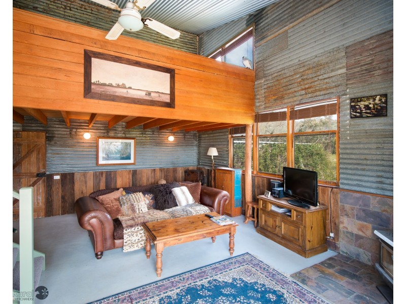 211 Waterfall Farm Road, Khancoban NSW 2642
