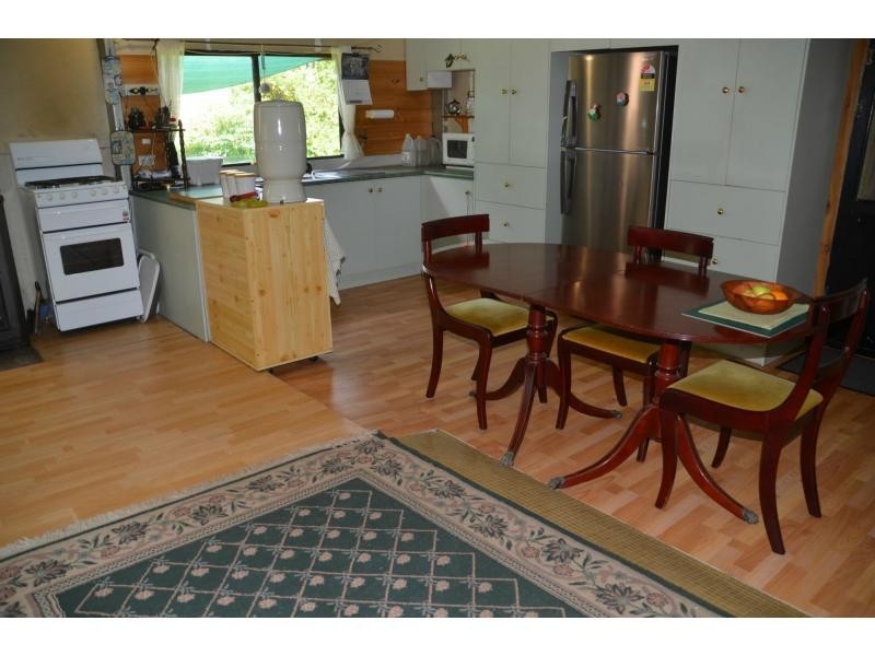 28 Lochiel Road, Lankeys Creek NSW 2644