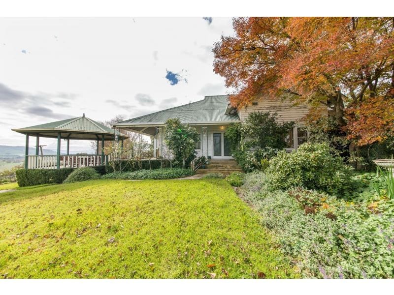 12755 Murray River Road, Towong VIC 3707
