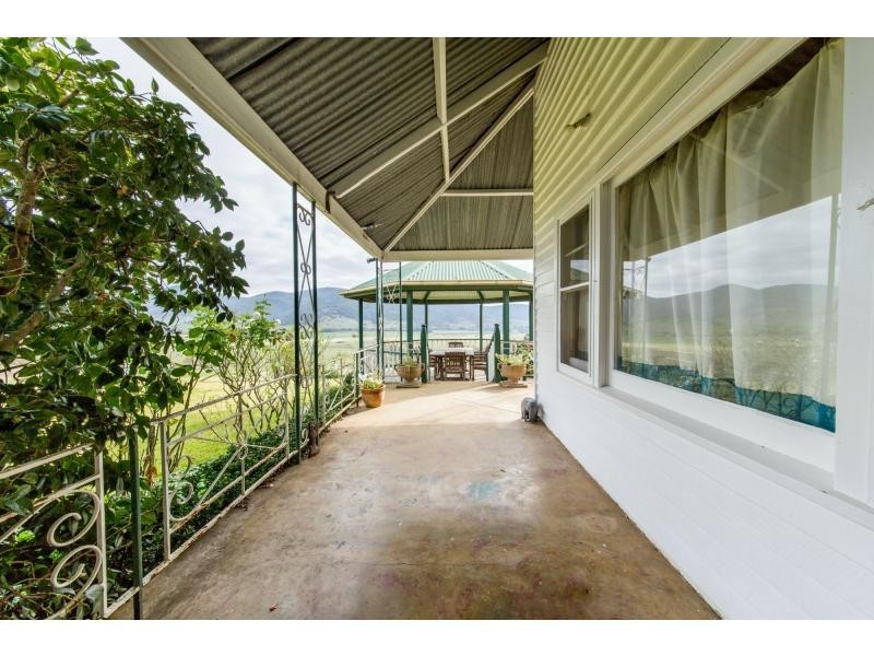 12755 Murray River Road, Towong VIC 3707