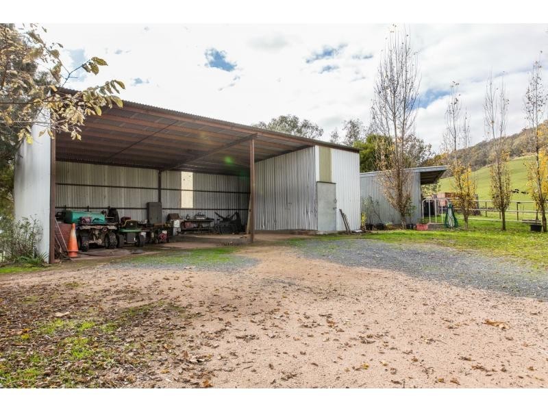 12755 Murray River Road, Towong VIC 3707