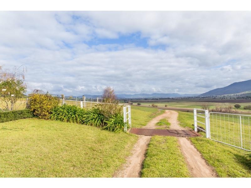 12755 Murray River Road, Towong VIC 3707