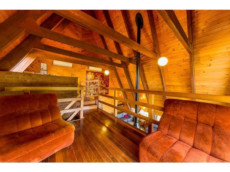 17 Sullivan Street, Towong VIC 3707