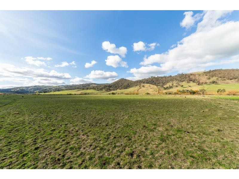 347 Mt Garland Road, Tooma NSW 2642