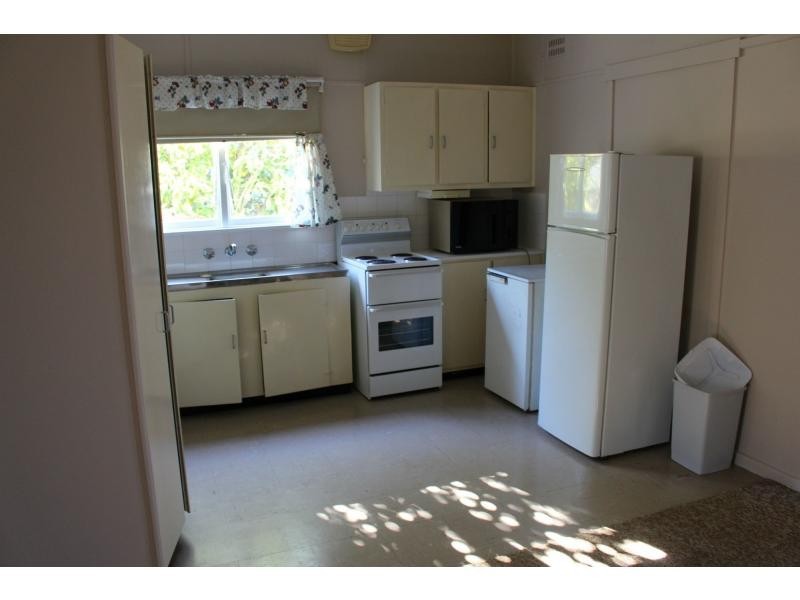 34 Mitchell Avenue, Khancoban NSW 2642