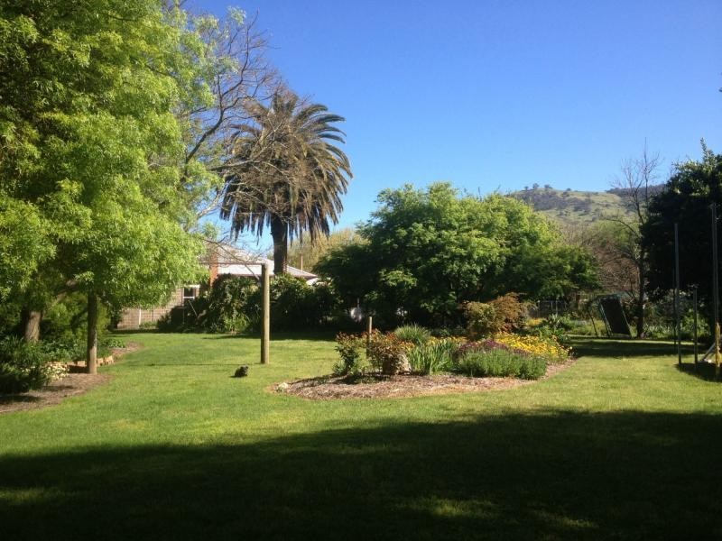 9775 Murray River Road, Walwa VIC 3709