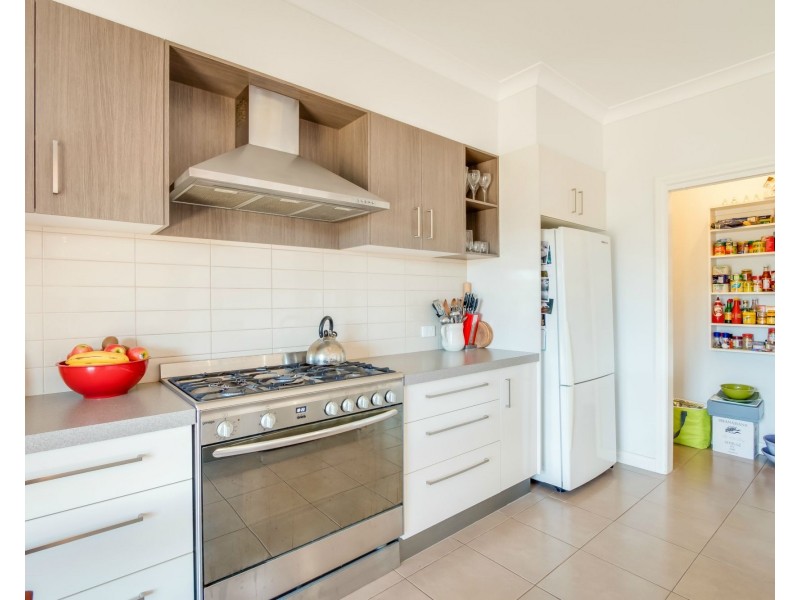 17 Grant Street, Towong VIC 3707