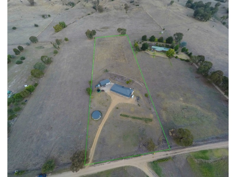 17 Grant Street, Towong VIC 3707