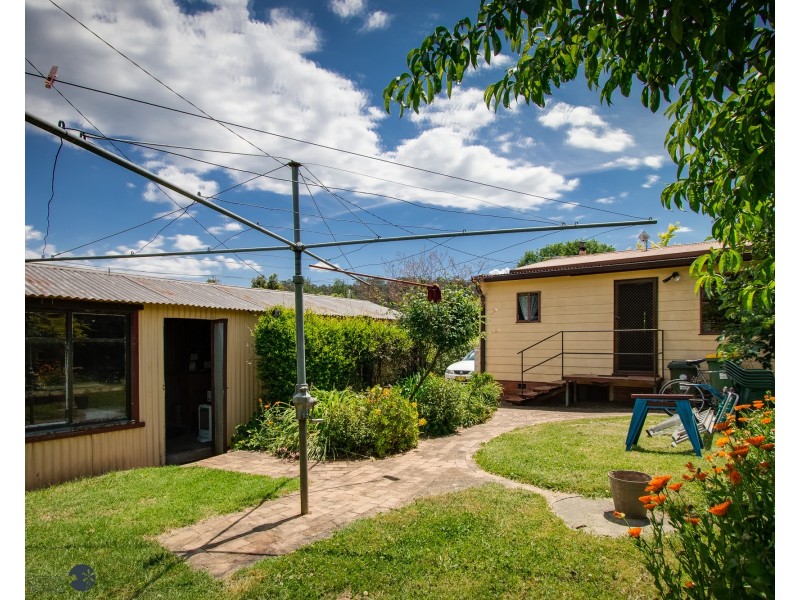 42 Mitchell Ave, Khancoban NSW 2642