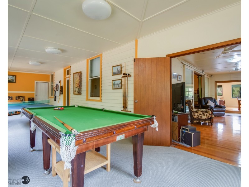 10087 Murray River Rd, Pine Mountain VIC 3709