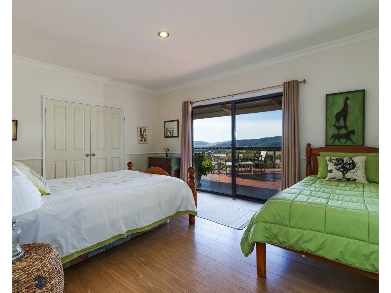 135 Waterfall Farm Rd, Khancoban NSW 2642