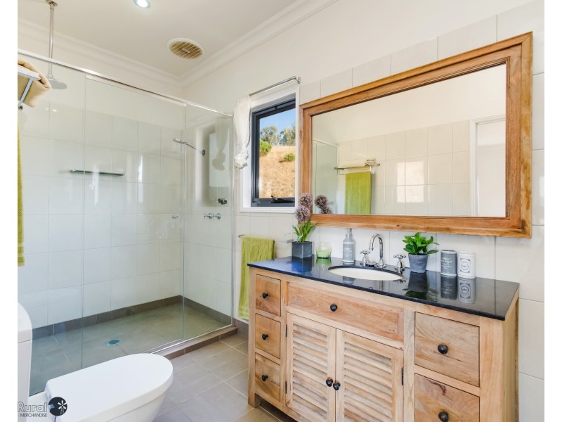 135 Waterfall Farm Rd, Khancoban NSW 2642