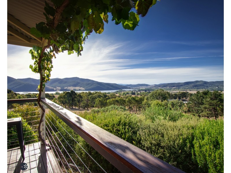 135 Waterfall Farm Rd, Khancoban NSW 2642