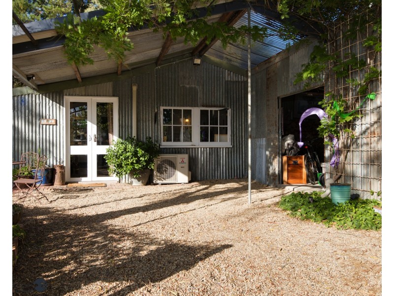 135 Waterfall Farm Rd, Khancoban NSW 2642