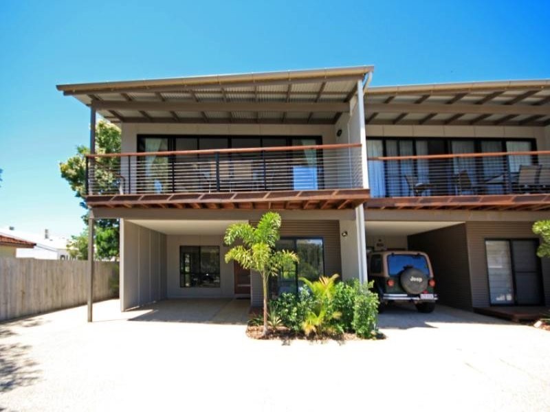 1/7 Spectrum Street, Rainbow Beach QLD 4581