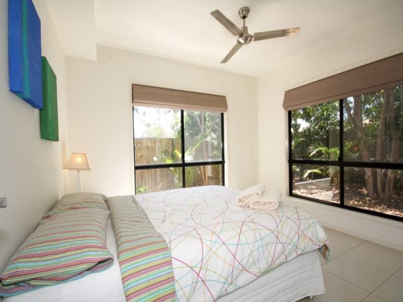1/7 Spectrum Street, Rainbow Beach QLD 4581