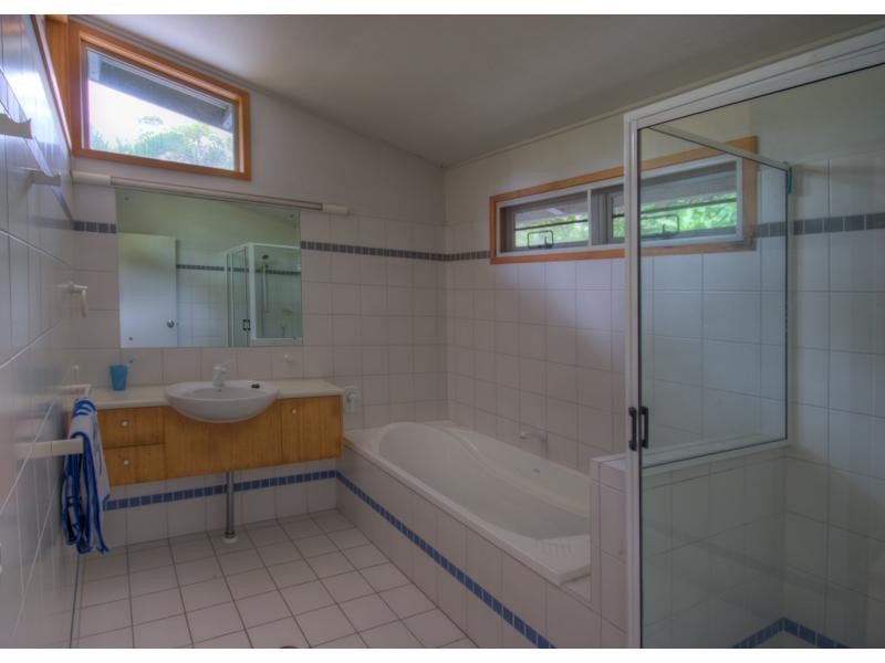 2 Satinwood Drive, Rainbow Beach QLD 4581