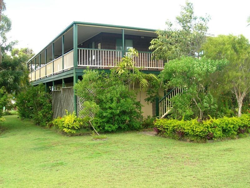 19 Bombala Crescent, Rainbow Beach QLD 4581