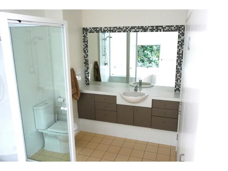 Unit 9/101 Cooloola Drive, Rainbow Beach QLD 4581