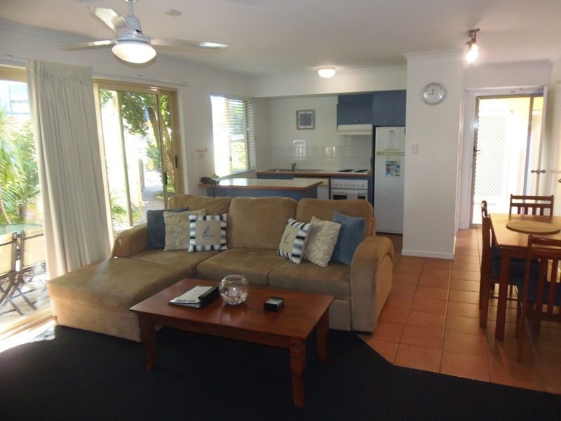 Unit 7/4 Double Island Drive, Rainbow Beach QLD 4581