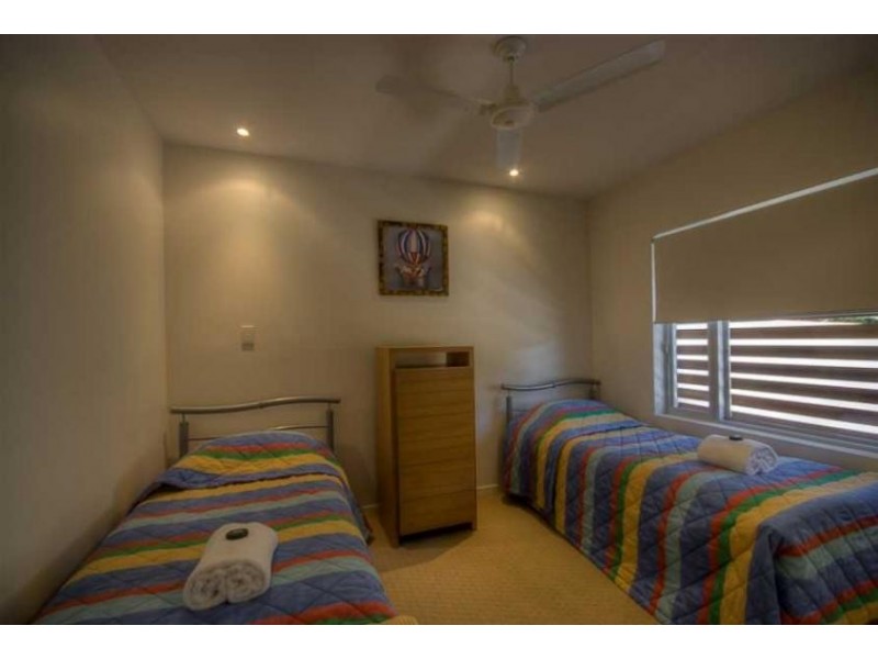 8/103 Cooloola Drive, Rainbow Beach QLD 4581