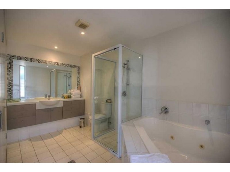 8/103 Cooloola Drive, Rainbow Beach QLD 4581