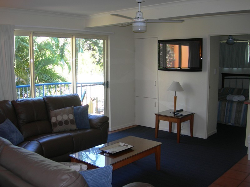 Unit 3/4 Double Island Drive, Rainbow Beach QLD 4581