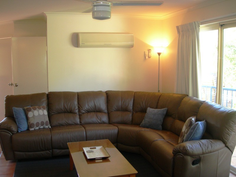 Unit 3/4 Double Island Drive, Rainbow Beach QLD 4581