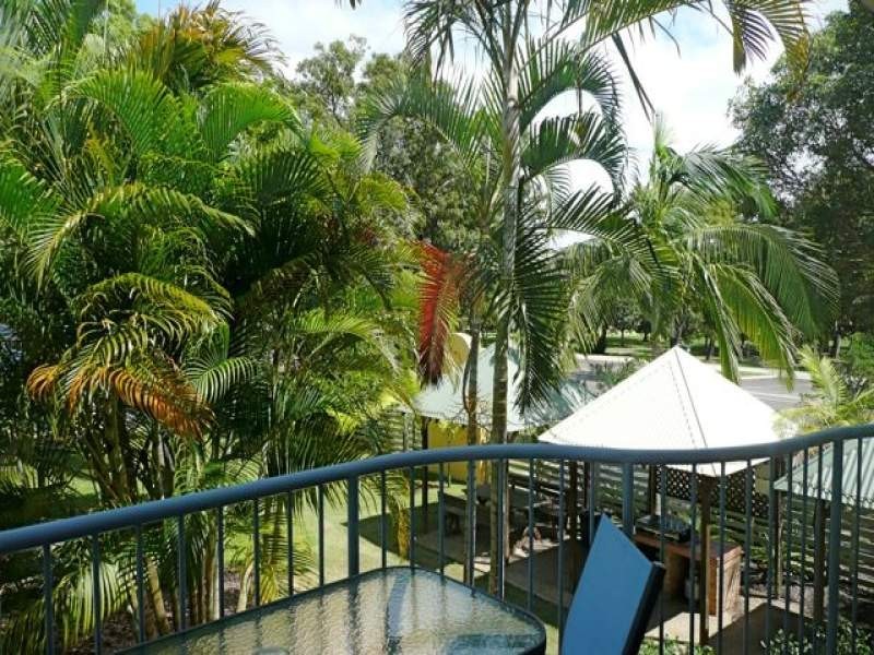 Unit 3/4 Double Island Drive, Rainbow Beach QLD 4581