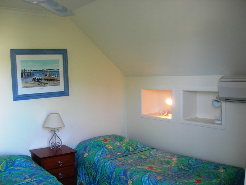 Unit 3/4 Double Island Drive, Rainbow Beach QLD 4581