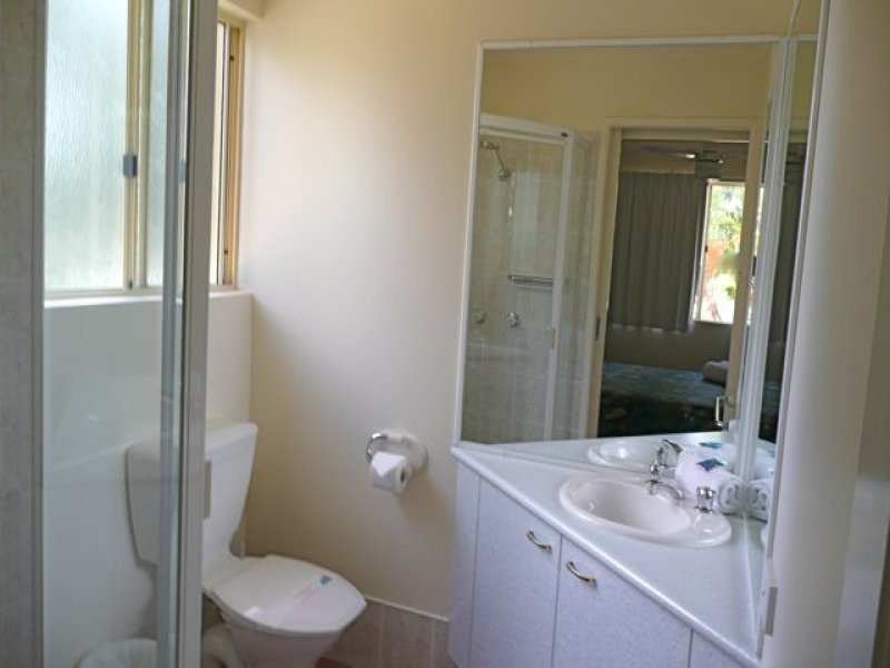 Unit 3/4 Double Island Drive, Rainbow Beach QLD 4581