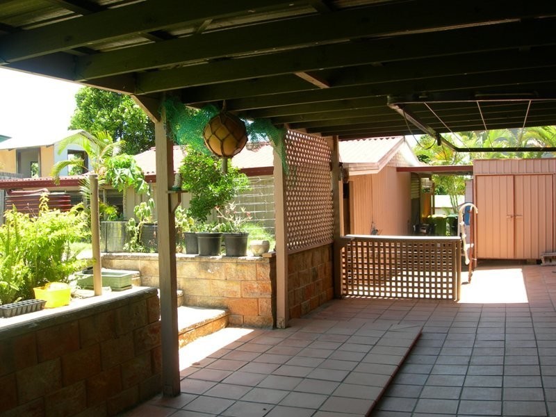 12 Bombala Crescent, Rainbow Beach QLD 4581