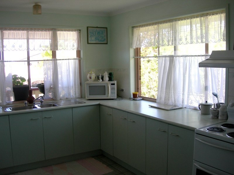 12 Bombala Crescent, Rainbow Beach QLD 4581